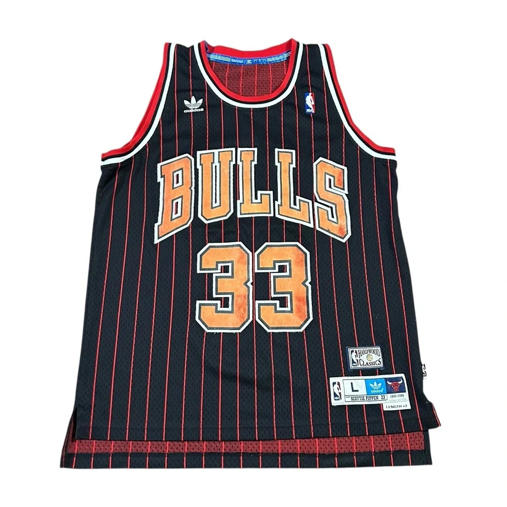 Adidas Chicago Bulls Swingman Size L +2 Mens‎ Scottie Pippen Jersey 95 96 #33